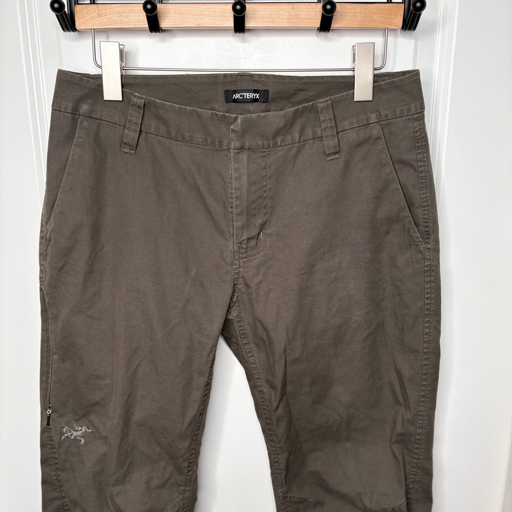 Arcteryx A2B Chino Pants Mens 32 Trim Fit Dark Olive Brown Commuter Trousers EUC - Picture 3 of 11